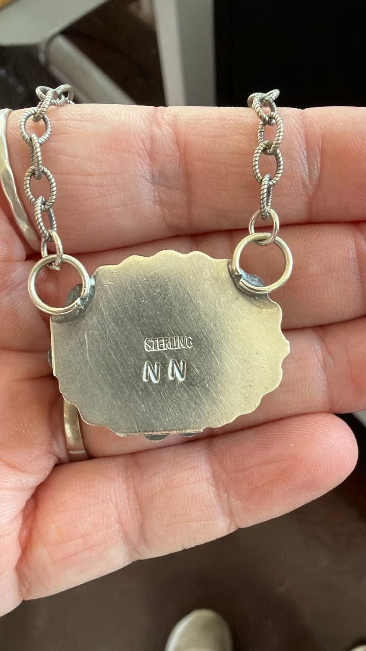 Golden Hills oval necklace